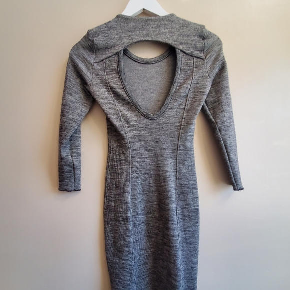 Aritzia Wilfred Fitted Bodycon Long Sleeve Dress, Small size - Picture 4 of 6
